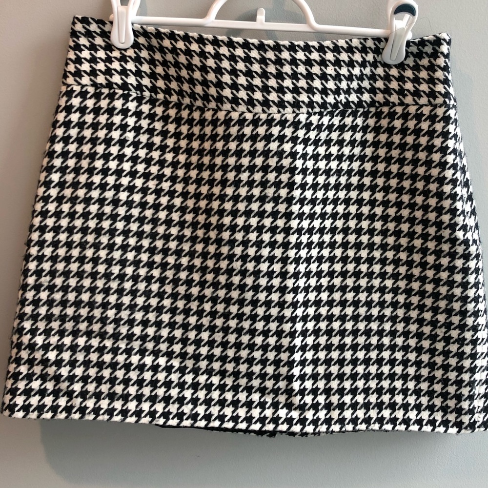 The Limited Patterned Skirt